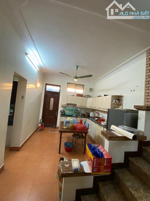 🏠 BÁN GẤP NHÀ 4 TẦNG – ÂU CƠ, TÂY HỒ – DT 95M² – MẶT TIỀN 7.5M – GIÁ CHỈ 16 TỶ  📍 Vị trí - 4