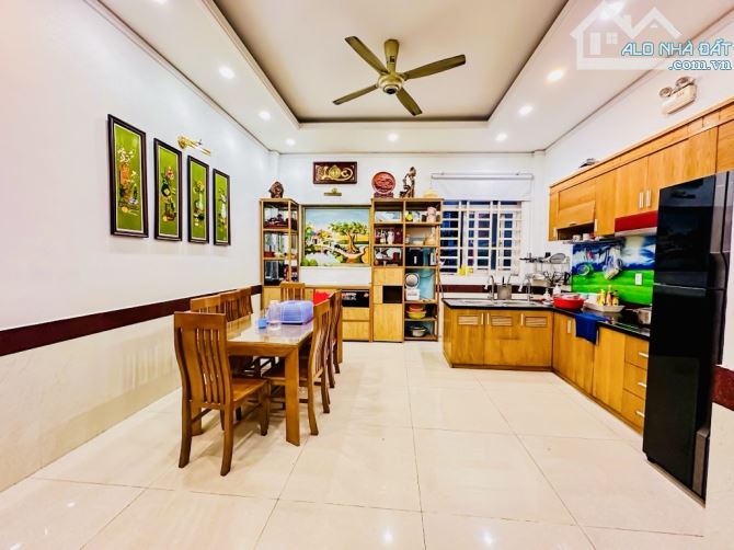 Bán nhà đẹp 3 tầng – Huỳnh Văn Nghệ, Phạm Văn Bạch, Gò Vấp – 75m², hẻm ô tô 4m, chỉ 6 tỷ + - 4