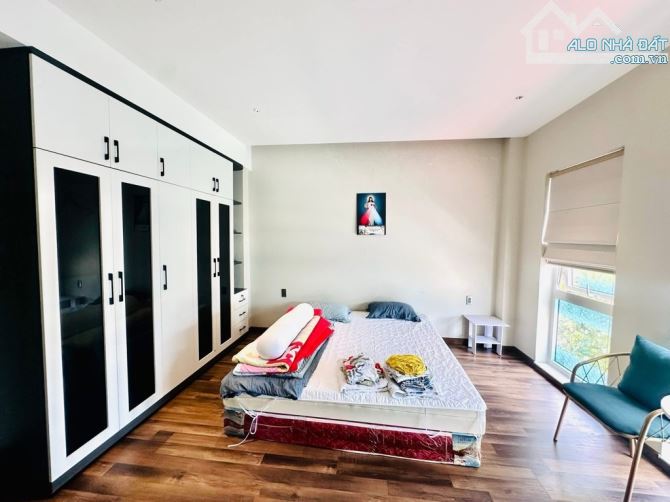 SIÊU PHẨM 7 TẦNG – MẶT TIỀN PHẠM VĂN HAI, P.1, Q. TÂN BÌNH🔹 Diện tích: 4.5x25m - 4