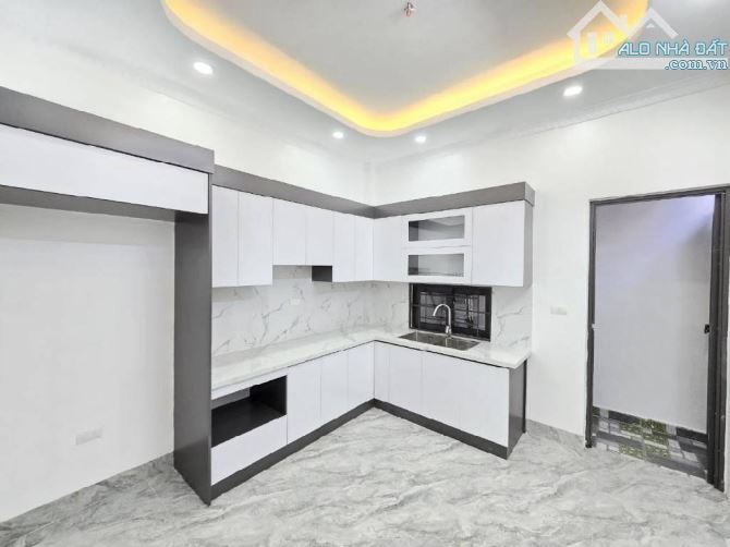 Cần bán nhà 5 tầng gần bệnh viện nội tiết Tứ Hiệp 5,15 tỷ có bớt - 4