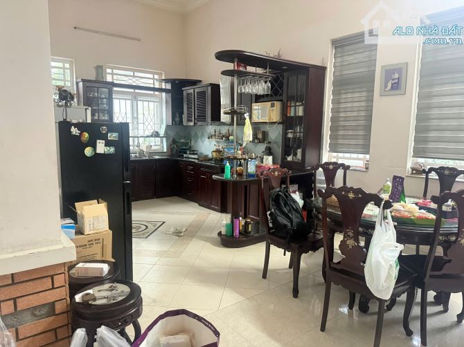 Bán biệt thự Phường Chánh Hưng (Phường 5, Quận 8 cũ). Biệt thự thiết kế thông thoáng - 4