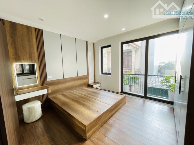 NHÀ ĐẸP LONG BIÊN – PHỐ VŨ ĐÌNH TỤNG – 6 TẦNG THANG MÁY – LÔ GÓC – NGÕ Ô TÔ – NỘI THẤT ĐẸP - 4