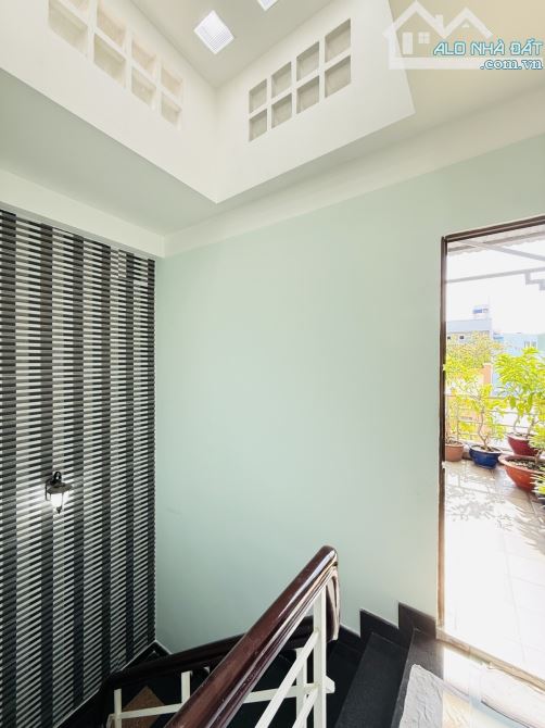 LẠC LONG QUÂN – GẦN CHỢ TÂN BÌNH – 59M² – 4 TẦNG BTCT – CHỈ 7.99 TỶ THƯƠNG LƯỢNG - 4