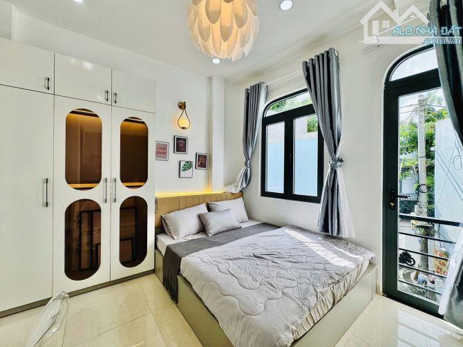 Bán nhà mặt tiền bình thạnh - 4x5m - 4 tầng - 5,5 tỷ - 4