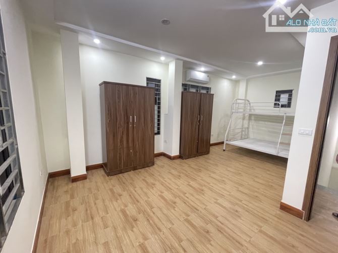 NHÀ PHỐ QUAN NHÂN – SÁT SÂN CHƠI NGÕ THÔNG – 3 GÁC ĐỖ CỬA. CHỦ TỰ XÂY CHẮC CHẮN - 4