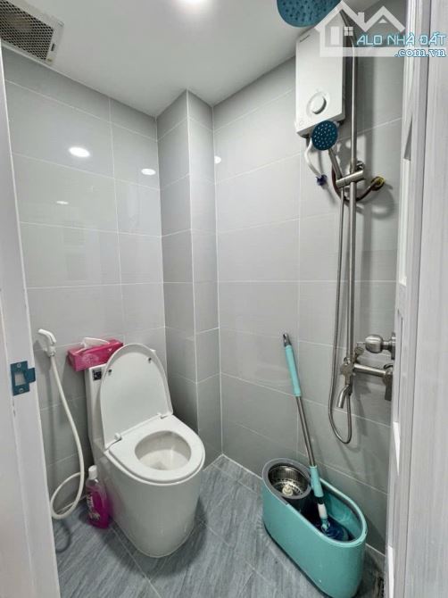💥 HIẾM - PHÚ NHUẬN - HẺM XE HƠI - NHÀ ĐẸP Ở NGAY 4.XTỶPhan Đình Phùng – P.1 – Phú Nhuận - 4