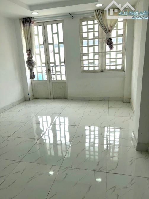 NHÀ ĐÚC 3 LẦU BÙI TƯ TOÀN GẦN P. AN LẠC - 4
