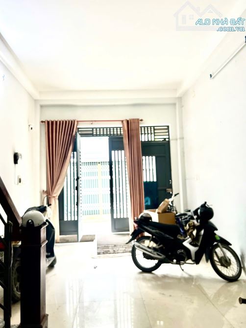 Siêu phẩm NHÀ ĐẸP LÊ VĂN KHƯƠNG HẺM XE HƠI SÁT MẶT TIỀN 3 TẦNG GIÁ SIÊU RẺ - 4