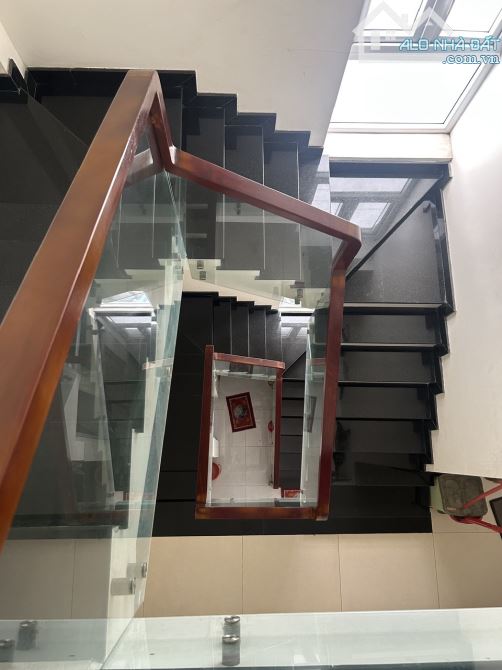 BÁN NHÀ 3 TẦNG HẺM XE TẢI NGUYỄN DUY TRINH, Q2 – 83M² CHỈ 6,7 TỶ - 4