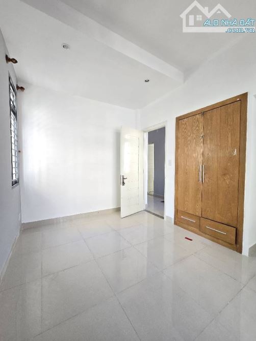 🏡💥XE HƠI ĐỖ CẠNH NHÀ💥ĐẶNG VĂN NGỮ💥PHÚ NHUẬN💥NỞ HẬU L💥50M2 ( NGANG 4M)💥CHỈ 11.x TỶTL - 4