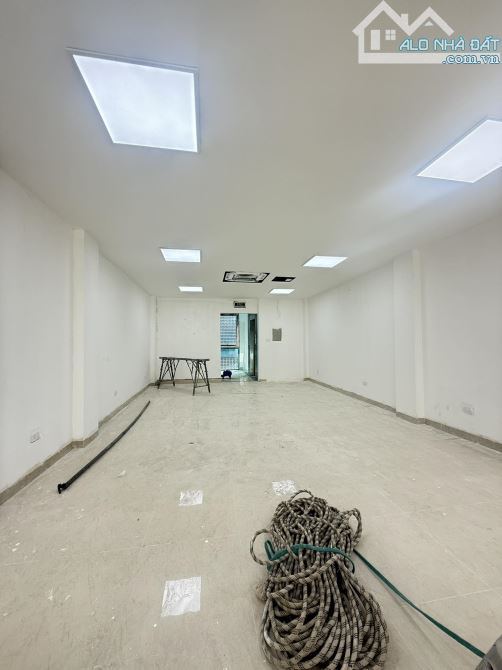 Bán Tòa Văn Phòng Mặt Phố Nguyễn Tuân, Thanh Xuân, 80m2x6T, giá  65 tỷ, Cạnh CCCC VIHA - 4