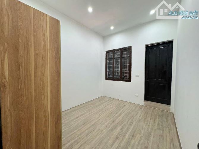 Gấp nhà Nguyễn Tuân 7.5 Tỷ, sổ đỏ sẵn, 10m ra oto tránh. Nhanh thì kịp - 4