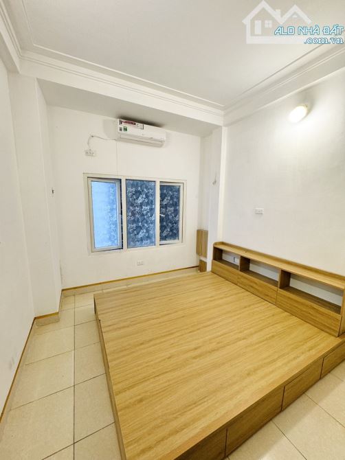 Yên Nghĩa: 32m*4tầng, 4Ngủ, gara, 10m ô tô tránh, đẹp nhất khu, chỉ 5tỷ8 - 4