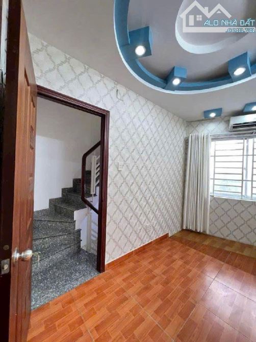🔥[PHÚ NHUẬN] HXH NHỰA HOÀNG HOA THÁM – 5 TẦNG BTCT – 4PN KHÉP KÍN – THUÊ 17TR/TH - 4