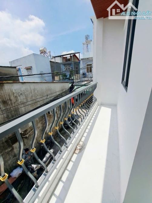 SIÊU PHẨM NHÀ ĐẸP HẺM XE HƠI – CHIẾN LƯỢC – 4x10M – CHỈ 3 TỶ 7 - 4