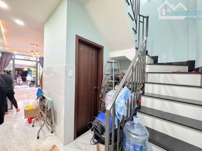 Bán nhà 2 tầng đẹp 48m² (4x12) Mã Lò, ngay Hương Lộ 2, gần Khu VIP Tên Lửa, chỉ hơn 4 tỷ - 5