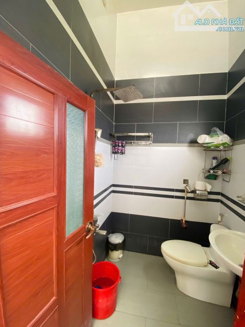 CĂN GÓC MT NHỰA HÀN MẶC TỬ, PHÚ HÀI, 202M2 GIÁ 4.3 TỶ - 5