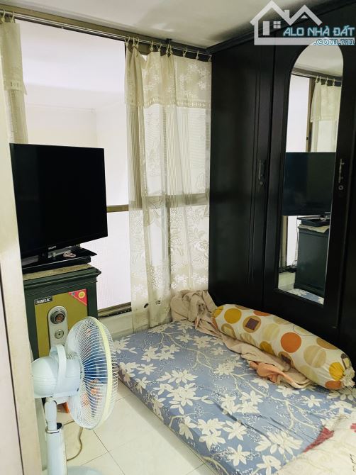 Bán nhà 30m2, 4 tầng ngõ rộng, nông phố Nguyễn Lương Bằng - Đẹp ở luôn - 5