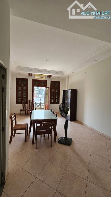 Bán Nhà Mặt Phố Hào Nam 47/55m2, 6 Tầng, MT 4,3m, Vỉa Hè - Kinh Doanh Giá 34,5 Tỷ - 5