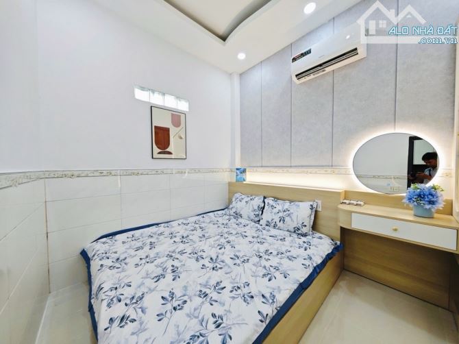 NHÀ 1 TRỆT 1 LẦU ĐÚC - TẶNG FULL NỘI THẤT - PHẠM VĂN CHIÊU, P14 GÒ VẤP – 42M² – CHỈ 4.9 TỶ - 5
