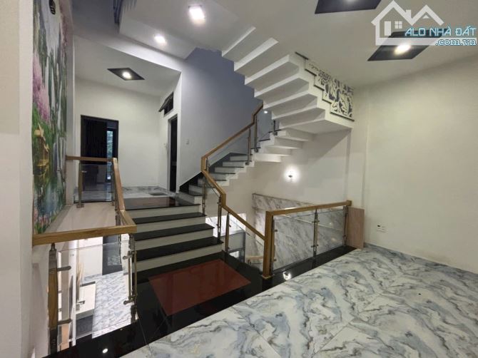 Bán nhà 3 tầng MT Ngọc Hồi Liên Chiểu - 5