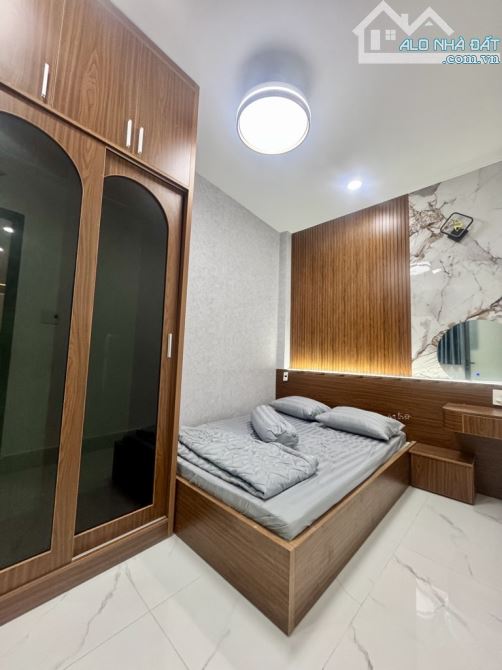 BÁN NHÀ 2 TẦNG - 40M2 - 3PN - TẶNG NỘI THẤT - ĐỔ THÚC TỊCH GÒ VẤP - NHỈNH 5 TỶ - 5