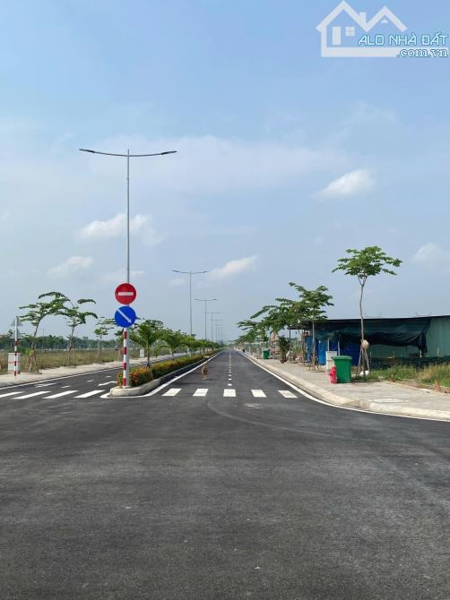 Bán đất KDC long thành Giá chỉ 13triệu/m2 - cách sân bay 5km sổ hồng riêng - 5