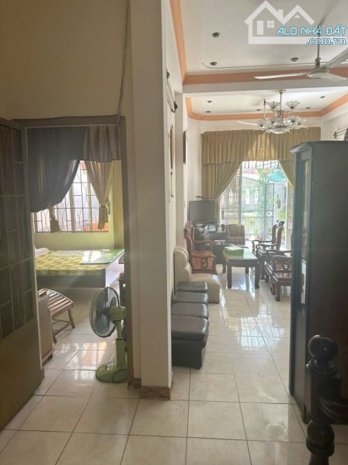 Bán Nhà Mặt Tiền 3 Tầng 123m2_7x17.5m 11PN Chỉ 16,5 Tỷ Khu VIP Bên Sông Hiệp Bình chánh - 5