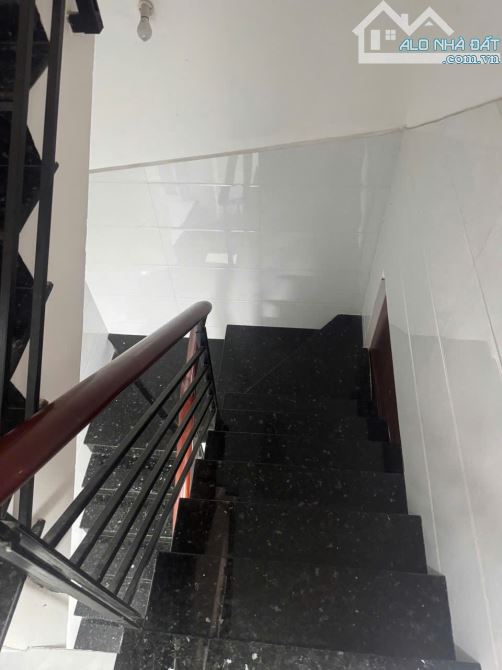 Cần tiền trả tiền ngân hàng bán gấp ngôi nhà TL 10 Bình Tân 4x18 5,6 tỷ, SHR - 5