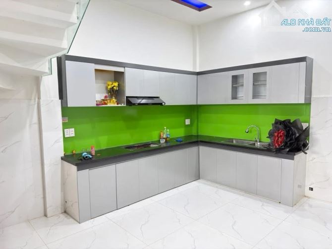 Nhà 2 tầng mặt tiền Giáp Văn Cương, Hòa Minh, gần biển - 5