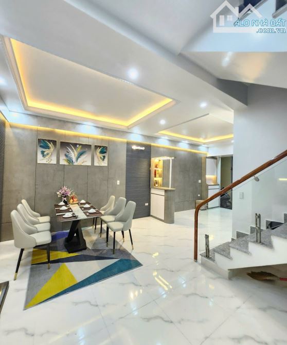 💥 BÁN NHÀ 3 TẦNG – Ô TÔ ĐỖ CẠNH NHÀ – TRẠI LẺ, LÊ CHÂN – GIÁ CHỈ 3,25 TỶ 🏡 - 5