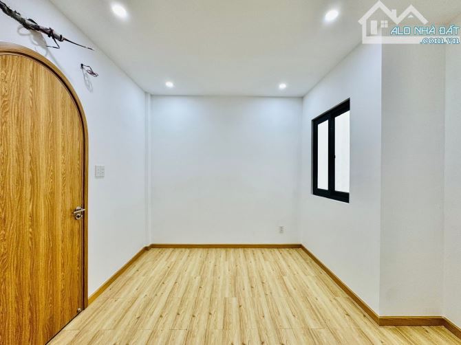 BÁN NHÀ NGAY LÊ LỢI, GÒ VẤP. GIÁ: 4 TỶ 790TR/ 62M, SỔ RIÊNG, GẦN ĐẠI HỌC CÔNG NGHIỆP - 5