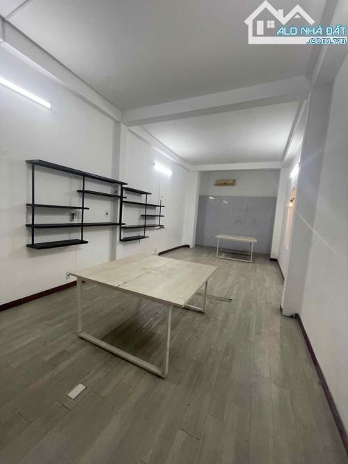 GIÁ HỜI NGAY ĐƯỜNG NGUYỄN THÁI BÌNH, QUẬN 1. ĐANG THUÊ 45TR/TH - GIÁ 6TỶ920/63M2(4,3x15M) - 5