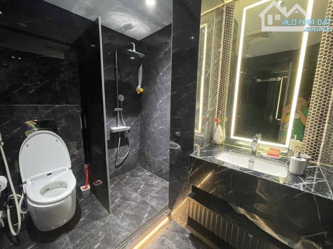 BÁN NHÀ NGUYỄN LƯƠNG BẰNG ĐỐNG ĐA 48m 6Tầng Mt 5m GIÁ 17 TỶ PHÂN LÔ THANG MÁY KINH DOANH. - 5