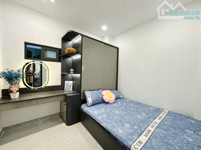 BÁN NHÀ ĐẸP KHU PHAN XÍCH LONG - PHÚ NHUẬN - 6M × 8M - 3PN FULL NT - HƠN 5 TỶ - 5