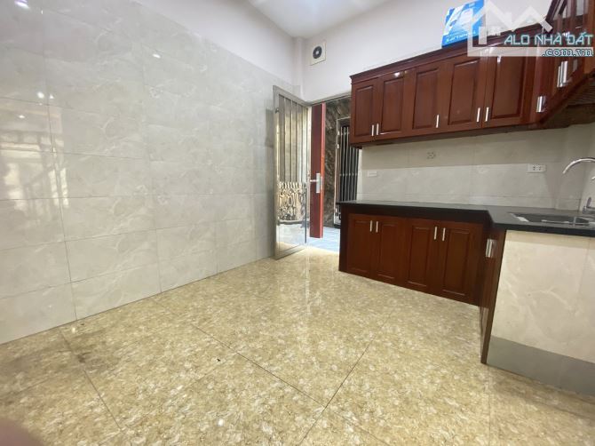 AN DƯƠNG VƯƠNG 35M² – 5 TẦNG – LÔ GÓC – NGÕ RỘNG – KINH DOANH NHỎ – 8.3 TỶ - 5
