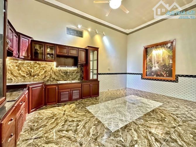 Nhà ngang 6m trục chính hẻm 388 - Gần ĐH Y Dược - 5