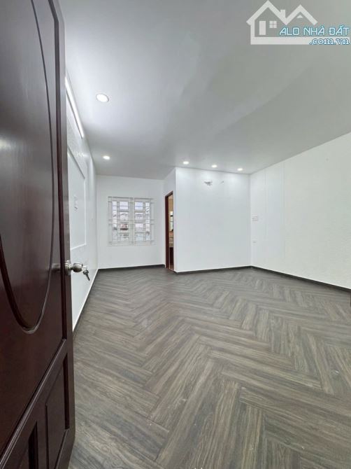 🔴 MẶT TIỀN HUỲNH TẤN PHÁT - KINH DOANH ĐẮC ĐỊA - 5❌18M - 5 TẦNG - GARA Ô TÔ - CHỈ HƠN 11T - 5