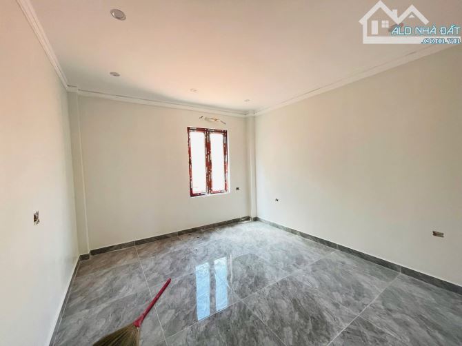 MSP: DC02 🏡 NHÀ 4 TẦNG MỚI ĐẸP – Ô TÔ ĐỖ CỬA – TRẠI LẺ, LÊ CHÂN – CHỈ 4,55 TỶ 🚗✨ - 5