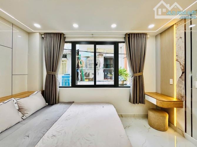 NHÀ MỚI ĐẸP - CÁCH MẶT TIỀN 15M - P.15-PHÚ NHUẬN-GIÁ TỐT 4,7 tỷ - 5
