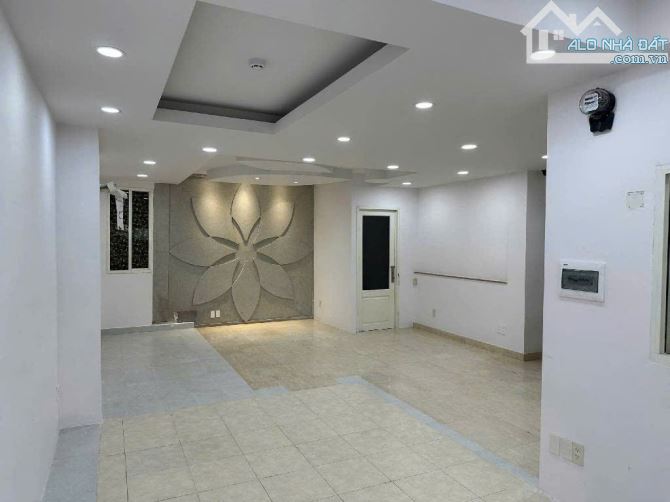 MẶT TIỀN PHAN XÍCH LONG – 128m2 (8x16m) - 7 TẦNG CAO CẤP – DÒNG TIỀN 150 TRIỆU/THÁNG - 5