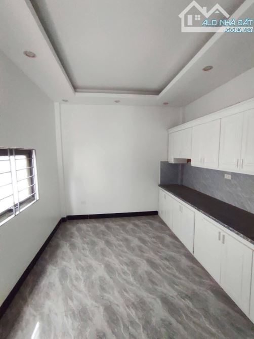 BÁN NHÀ TẢ THANH OAI - NHÀ ĐẸP THANG MÁY-KINH DOANH-Ô TÔ VÀO NHÀ- 6.2 TỶ - 5