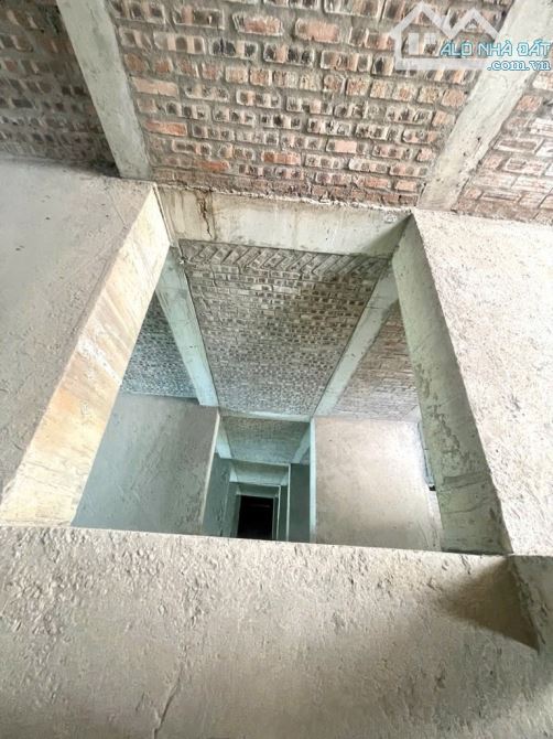 BÁN LIỀN KỀ ĐÔ THỊ VĂN PHÚ - Ô TÔ - THANG MÁY - KINH DOANH - 90 M2 GIÁ 25 TỶ - 5