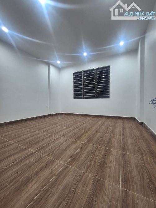 Chính chủ bán nhà 3 tầng tại Cam Lộ ,Hùng Vương , Hồng Bàng Giá 2 tỷ 550 - 5