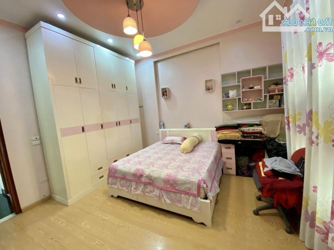 ☘️* BÁN NHÀ 5 TẦNG- 52M2_ NGÕ THÔNG KD – GARA Ô TÔ – Đ. NGUYỄN HOÀNG - CẦU GIẤY! - 5