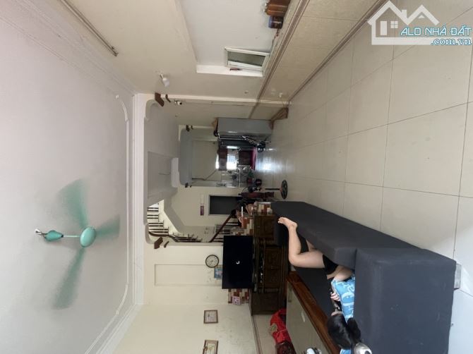 Bán đất tặng nhà 2 tầng- sát KĐT Hinode- 75m- 20m ra đường 2 ô toi tránh - 5