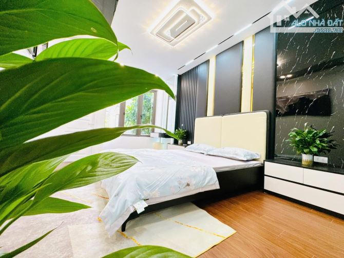 HIẾM ! KHƯƠNG ĐÌNH MẶT NGÕ, KINH DOANH, BA GÁC TRÁNH - VÀI BƯỚC RA PHỐ - KCBT CHẮC CHẮN - 5