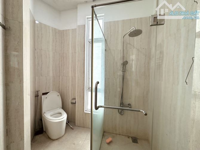 Bán nhà mặt tiền bình thạnh- 54m2 - 4 tầng - 6,5 tỷ - 5