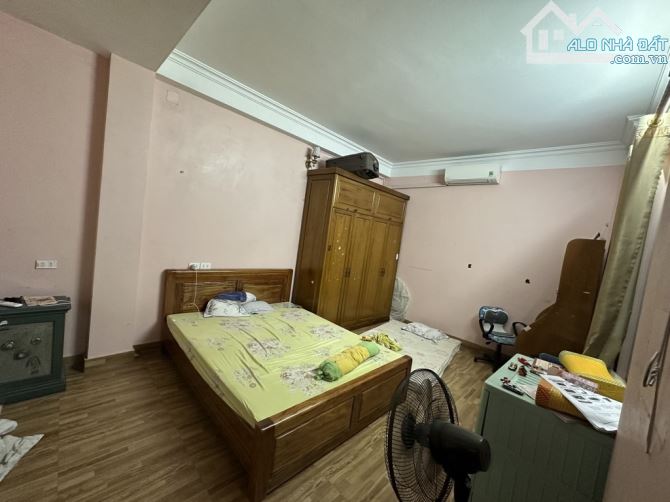 Sát Phố-Ô Tô-Kinh Doanh-Gần Chợ,Trường Học.Bán Nhà Trâu Quỳ,Dt 70m,Giá 13 Tỷ. - 5