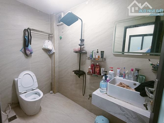 Bán nhà siêu to khổng lồ trong phố Khuất Duy tiến, 90m, 4 ngủ, 7 chỗ vào nhà, giá nhỉ 7Tỷ - 5